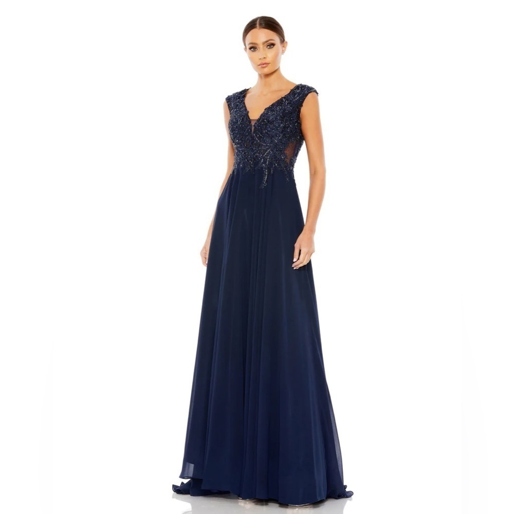 Mac Duggal 20264 NWT APPLIQUED CAP SLEEVE BODICE FLOWY GOWN - Picture 2 of 13